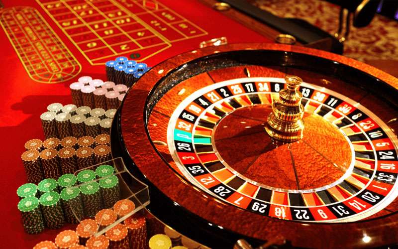 Dealer Casino là gì? Vai trò của họ có quan trọng không?